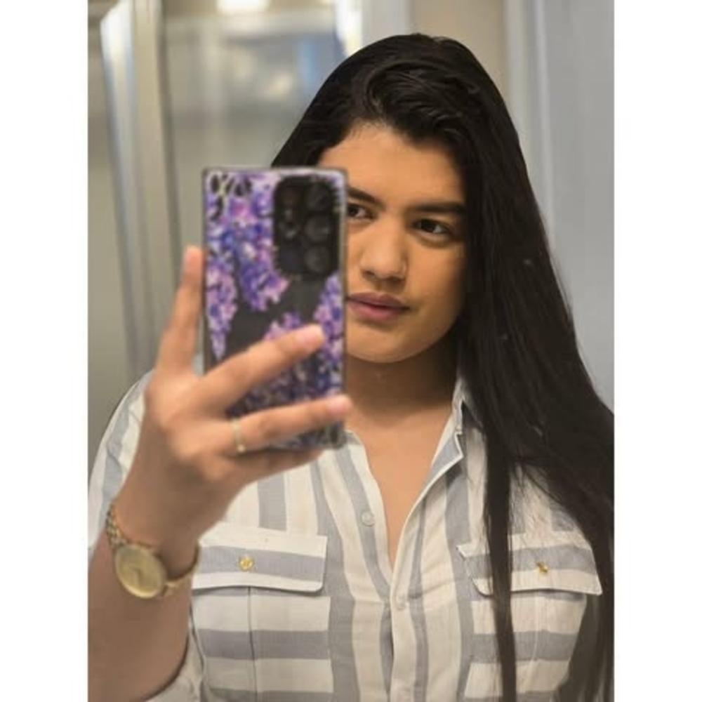 Meet your Posher, Fernanda